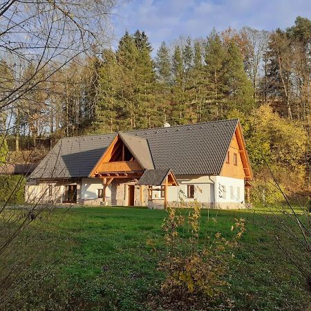 The Retreat Villa Zdarky Exterior foto