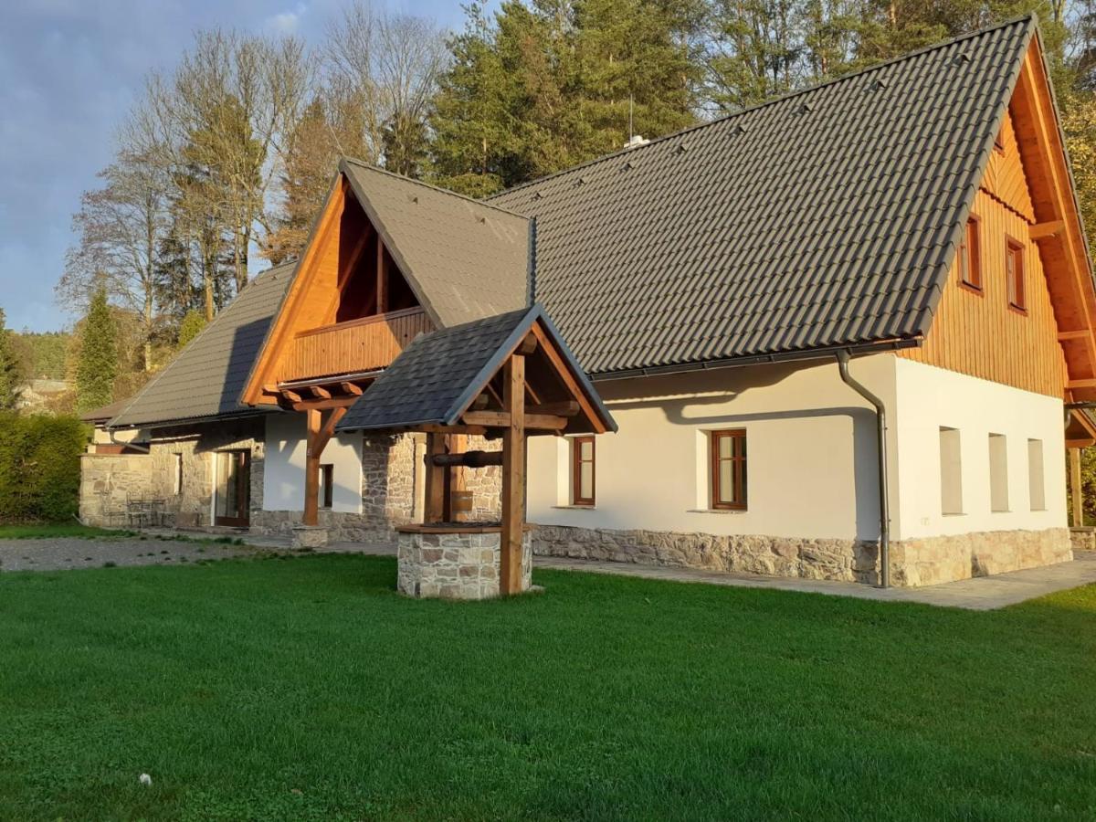 The Retreat Villa Zdarky Exterior foto